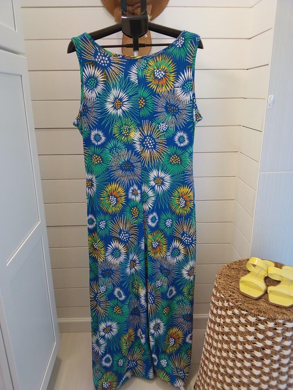 Ronni Nicole Sunburst design textured maxi dress, XXL** - Picture 4 of 7